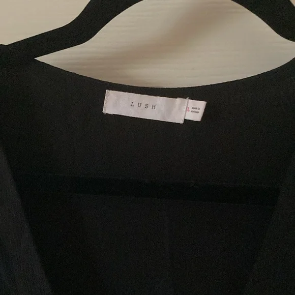 Lush Black Wrap Dress Midi Size Large V-Neck Flow Knee Length LBD Like New - Picture 4 of 12